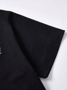 SHEIN ChillGRL Tween Girls Printed Round Neck Short Sleeve Top & Bow Decor Long Pants 2-Piece Set