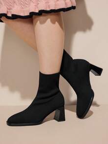 CUCCOO CURVES Women's Fashionable Elegant Commuting Thick High Heel Boots For Christmas - Black - View 3