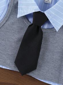 SHEIN 女童针织背心和长袖衬衫两件套，搭配复古格纹百褶裙，时尚休闲、上学、工作装。