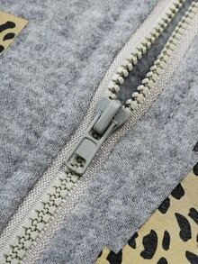 SHEIN Explorewe Ensemble coordonné pour jeunes filles avec sweat-shirt à capuche zippé "Chillgrl" et pantalon skinny, sweat-shirt en polaire ample avec imprimé léopard et lettres, leggings ajustés, tenue de rue décontractée - Gris - Voir 4