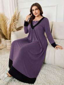 Lacomfia Plus Size Color Block Loose A-Line Dress With Decorative Buttons - Purple - View 5