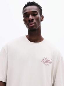 Áo thun SUMWON dáng rộng in họa tiết chữ nổi trên ngực, cổ tròn, tay ngắn, chất liệu cotton, phong cách đường phố, đô thị, mùa xuân hè, trơn. - Màu be - Xem 3