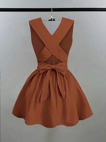 Franclia 女士浪漫优雅性感婚礼宾客纯色交叉 V 领无袖 A 字迷你连衣裙，演唱会服装百搭设计，适合海滩、派对、春夏口袋晚礼服露背奶油黄短裙 - 咖啡 - 查看 2