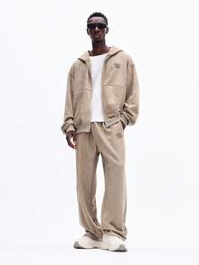 SUMWON Bộ quần áo hoodie có khóa kéo họa tiết da lộn và quần nỉ dáng suông có túi giữa cho phong cách dạo phố thường ngày - Màu Khaki - Xem 1