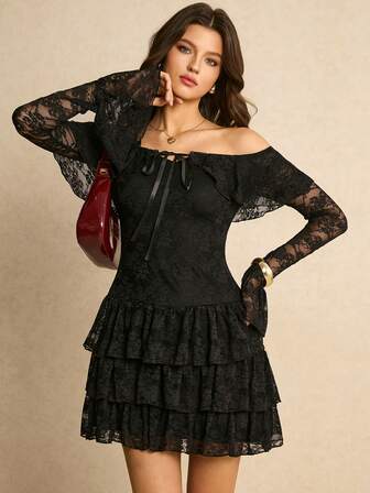 Poéselle Vestido mini de mujer con hombros descubiertos, mangas acampanadas y encaje de unicolor elegante