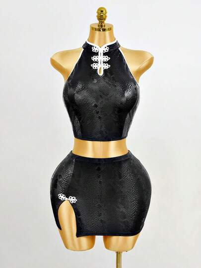 Mistrie PU皮革蛇纹印花撞色领口纽扣装饰露背露脐上衣搭配开衩纽扣装饰紧身低腰迷你裙，新款中国风女装两件套