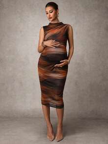 MaterniChic 孕妇扎染印花立领褶皱修身连衣裙 - 棕色 - 查看 3