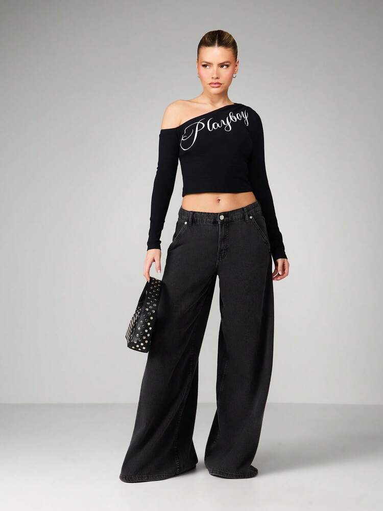 Missguided x Playboy Asymmetric One Shoulder Long Sleeve Script Print Cropped Top Winter Fall Casual