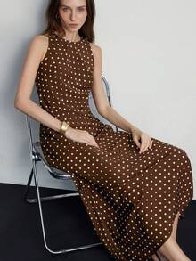 Aveloria Modichic Minimalist Elegant Polka Dot Satin Round Neck Sleeveless Dress, Versatile For Commute And Everyday Wear - Brown - View 2