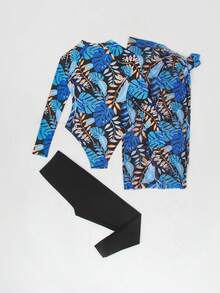 SHEIN Swim Mulvari Bộ 3 món bán chạy nhất cho kỳ nghỉ hè đi biển: Áo tắm liền thân tay dài in hoa, khóa kéo phía trước + Quần cạp chun màu trơn + Áo khoác ngoài bằng vải lưới in hoa. - Nhiều màu - Xem 6