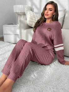 SHEIN Women's Cartoon Bear Round Neck Drop Shoulder Long Sleeve Top And Pants Lounge Set, Winter Clothes Cute Lounge Set Teddy Bear Pajama Set Knit Pajama Set Comfy Pajamas Set Long Sleeve Lounge Set - Maroon - View 6