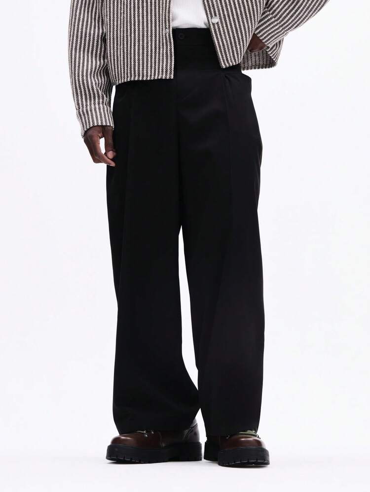 포켓이 있는 와이드 레그 플리츠 테일러드 팬츠