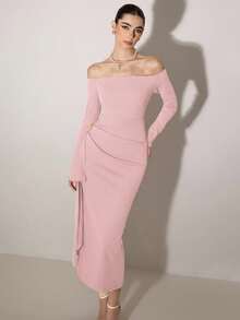 Modelyn 1 buah Gaun Midi Wanita Tanpa Bahu dengan Gesper Logam - Baby Pink - View 4