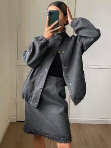 DAZY Elegantes formelles 2-teiliges Damen-Set: Einfarbige, locker sitzende Woll-Jacke mit Rollkragen und Langarm sowie gerade geschnittener, ausgestellter Rock, Herbst/Winter - Grau - Übersicht 4