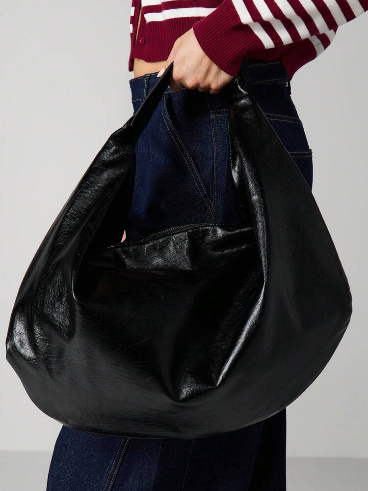 MISSGUIDED Slouchy Hobo Bag With Front Zipper Pocket