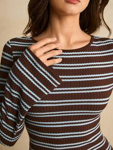 Poéselle Váy ngắn sọc cổ tròn tay raglan thường ngày dành cho nữ - Nhiều màu - Xem 5