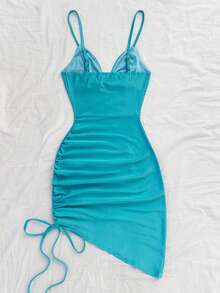 Soleia Gaun Mini Slip Rajut Merah Wanita dengan Kerah V, Pinggang Berbentuk Tulang Ikan, dan Hem Asimetris Berkerut, Cocok untuk Liburan. - Mint Blue - View 2