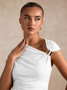 SHEIN BAE Áo thun nữ cổ tròn xếp ly kim loại màu trơn thời trang không đối xứng - trắng - Xem 4