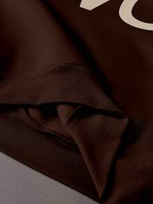 STYNVO 男士保暖内衬休闲字母图案宽松落肩连帽卫衣，秋季棕色连帽衫，棕色卫衣，棕色印花连帽衫，街头风棕色印花连帽衫 - 棕色 - 查看 7