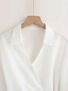 Franclia 女士休闲法式白色高腰衬衫，新款独特小众华丽丝巾装饰长袖上衣，秋季款 - 白色 - 查看 4