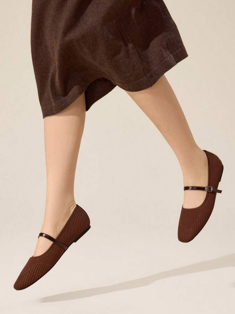 CUCCOO BASICS 夏新作 ヴィンテージ スクエアトゥ ローバンプ 編み込みメッシュ ローヒール メリージェーン レディースシューズ、ファッション中空ストラップ 通気性のあるチャンキーヒール フラットシューズ