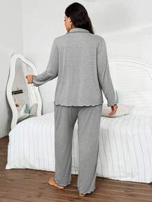 SHEIN Doze Lane 大码女式浅灰色荷叶边经典宽松翻领开襟针织面料休闲长袖上衣和裤子睡衣套装，冬季服装 - 淺灰色 - 查看 2