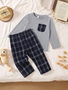 SHEIN Playful Pals Bộ quần áo sơ mi dài tay cổ tròn màu xám cho bé trai và quần kẻ caro tối màu, phong cách tối giản và gọn gàng, phù hợp cho các hoạt động ngoài trời, mua sắm và thường ngày, mùa xuân/thu - Màu xanh lam - Xem 8