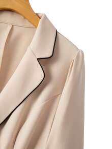 GlowEve CURVE Bộ vest 2 món thời trang công sở đi làm thường ngày cỡ lớn cho nữ, đa năng, thắt eo, cài nút kim loại, viền tương phản, quần âu ống loe, phù hợp cho mùa xuân/thu - Màu be - Xem 10