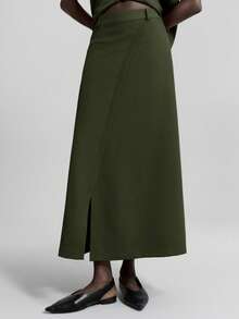 Ontre 2026春夏新款都市风抗皱深灰色西装套装，包括西装外套、马甲和裙子，适合办公室、商务休闲、派对等场合。 - 綠色 - 查看 8