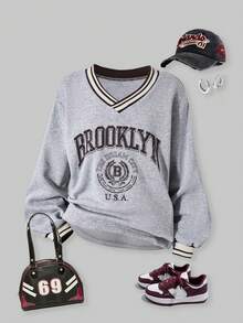 SHEIN Explorewe Sudadera casual con cuello en V y gráfico de letras para niñas preadolescentes, otoño - Gris - Ver 1