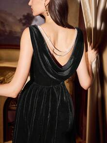 Vintamour Vintage Elegant Women's Velvet Pearl Chain Black Dress With Pockets,Autumn Dining Cocktail Party Holiday Christmas Halloween New Year Thanksgiving - Black - View 8