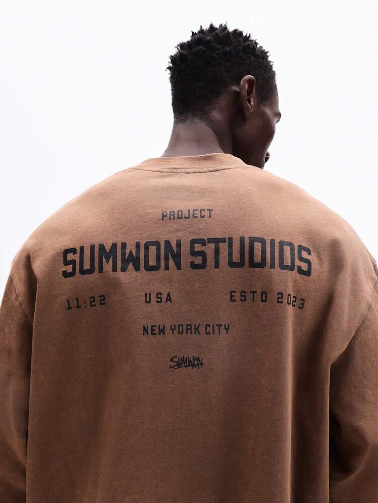 T-shirt a manica lunga con stampa sul retro