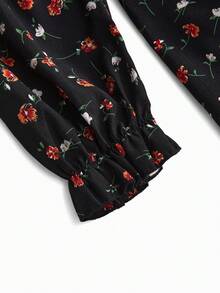 Modmama Umstandsmode Jumpsuit mit Blume Muster und quadratischem Ausschnitt, Langarm