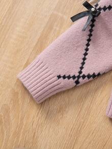 SHEIN 2pcs Set: Bowknot Pearl Embellished Drop Shoulder Sweater & Solid Black Wide Leg Pants, Princess Seam, Suitable For Daily Wear, Back To School, Casual Occasions, Autumn/Winter Girls Sweater Sets Girls Winter Outfit Sets Girl Knit Set Kids Two Piece Sets Twenn Girl Clothes Set Girls Knit Set - Purple - View 3