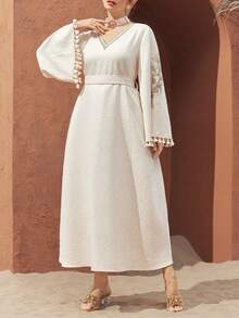 Modelyn 大码女式花卉刺绣流苏喇叭袖优雅连衣裙 - 杏色 - 查看 7