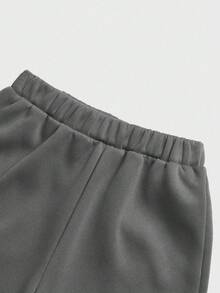 SHEIN Coolqubz 2件套图案连帽衫和运动裤套装，适合青少年男孩 - 深灰色 - 查看 6