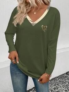 EMERY ROSE Women's Casual Bestselling Heart Pattern V-Neck Contrast Gold PU Faux Leather Long Sleeve T-Shirt - Army Green - View 3