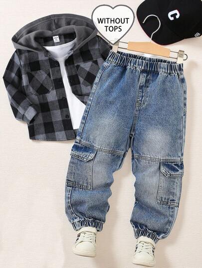 2025秋冬新款男童牛仔裤，时尚宽松工装裤，大口袋设计，版型宽松舒适，休闲百搭，适合外出、上学、通勤、聚会、万圣节等秋季穿着。