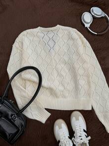 Muvela Cardigan tricoté élégant orné de diamants pour femmes, chaud et confortable, style vintage chic, convient pour Noël, rassemblement de sœurs, thé de l'après-midi, fête d'anniversaire, article élégant et doux pour l'automne/l'hiver, rendez-vous de la Saint-Valentin - Blanc - Voir 4