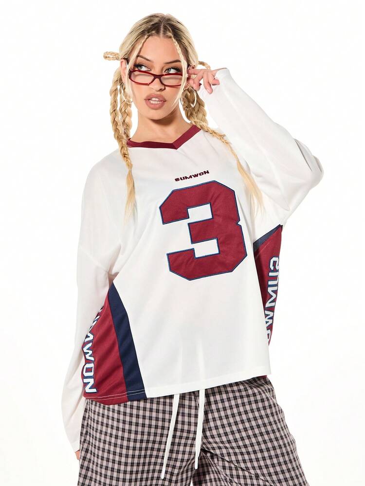 SUMWON WOMEN Oversized Long Sleeve Graphic Football Tee