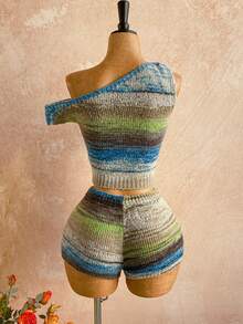 Soleia 2 Stücke/Set aus Neckholder-Crop-Top und Shorts aus Ombre-Strickgarn, geeignet für Nachmittagstee, Strand, Meer und andere Urlaubsanlässe. Zweiteiliges Strickset, zweiteiliges Sommerset, Sommer-Loungeset, gestreiftes zweiteiliges Set, kurzes Strickset