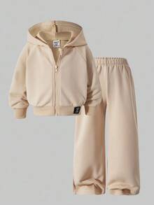 SHEIN ChillGRL Streecool 年轻女孩休闲学院风年轻女孩百搭小标志连帽宽松拉链运动衫和阔腿运动裤套装，适合休闲和运动 - 卡其色 - 查看 4