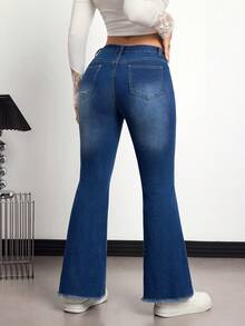 SHEIN PETITE 休闲水洗低腰修身喇叭牛仔裤 - 中等水洗藍 - 查看 2