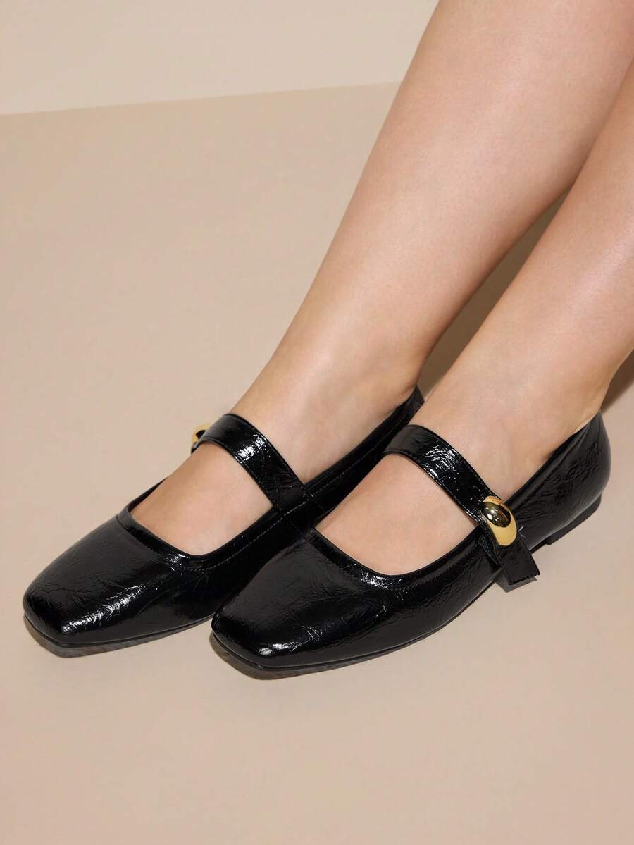 CUCCOO CURVES Damen Lässig Metall Dekor vielseitige Breit Passform Flache Schuhe für den täglichen Weg zur Arbeit - Schwarz - Übersicht 1