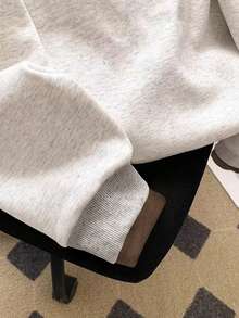 Rina Fox 大码女款秋冬新款复古休闲宽松圆领拼接卫衣，学院风撞色字母印花贝壳刺绣保暖内衬套头卫衣，百搭外套