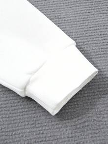 SHEIN ChillGRL 2 件/套 Tween Girl 休闲宽松蝴蝶印花运动衫和粉色水洗宽松蝴蝶刺绣直筒牛仔裤，两件套 - 彩色 - 查看 7