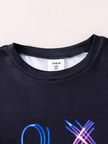 SHEIN 两件套男童贴身夜光火焰图案圆领长袖T恤和裤子睡衣套装 - 黑色 - 查看 7