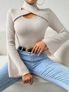 Lumivelle Autumn Fashion Solid Color Stand Collar Criss-Cross Hollow Out Flare Sleeve T-Shirt - Apricot - View 3