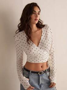 Easelle Women's Casual Polka Dot Print Tie-Waist Crop Top, Slim Fit, Retro Casual Style, 2025 Holiday Fashion, Suitable For Everyday Wear, Waist-Cinching Design For Festive Occasions.