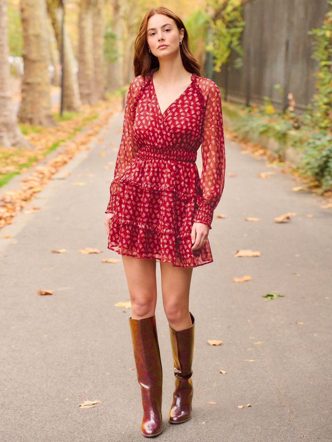 Vestido mini con estampado floral romántico y detalles de volantes para mujer en otoño e invierno